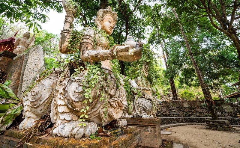 Also known as the jungle temple Wat Pha Lat features interesting gardens