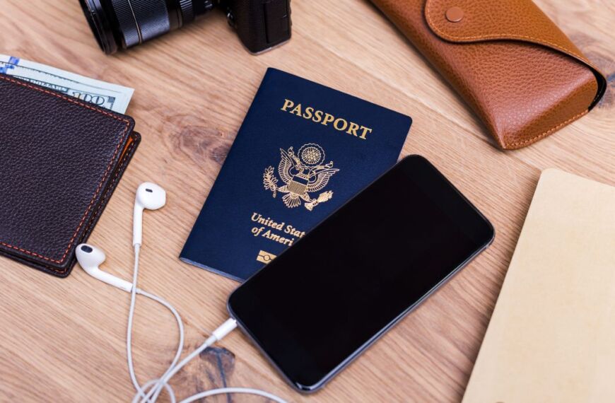 Choose the Best eSIM for Thailand: Everything You Need to Know