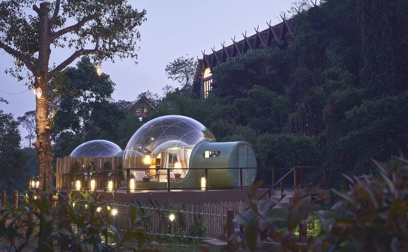 
The Jungle Bubbles sit just below the main resort