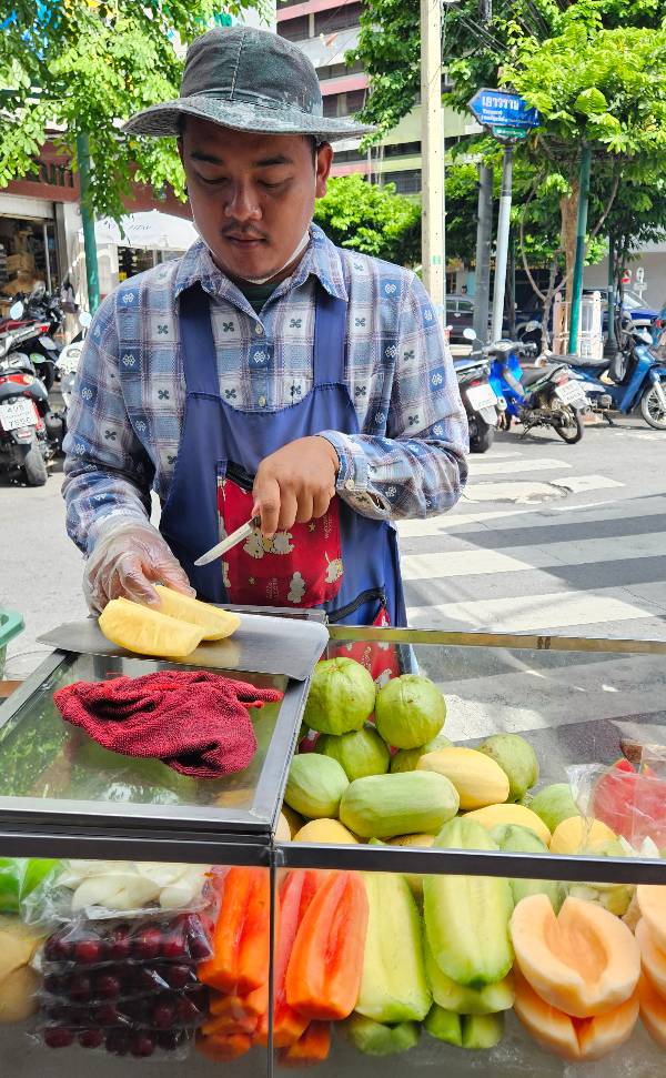 fruit stall in bangkok