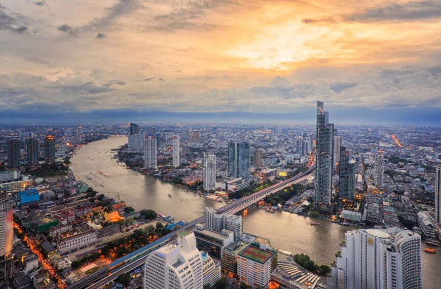 Bangkok Riveride where to stay