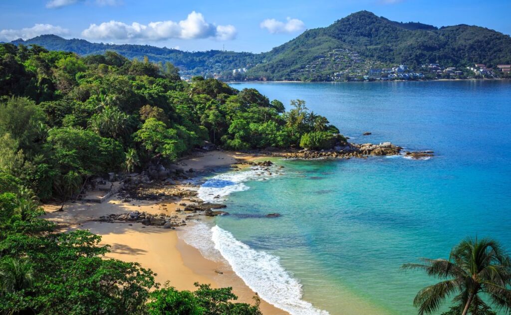Laem Sing Beach, Phuket