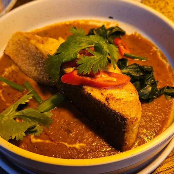 Salmon in curry sauce Kliff (2)