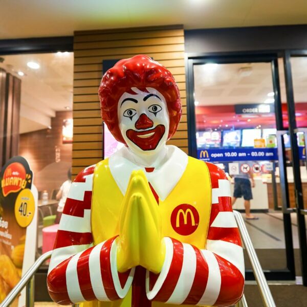 Fast Food in Thailand: Thai Twists on Global Favorites