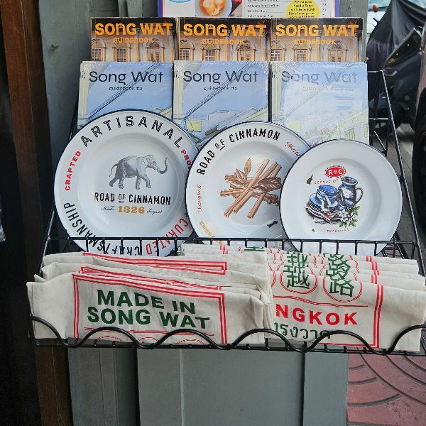 Song Wat Road guidebooks