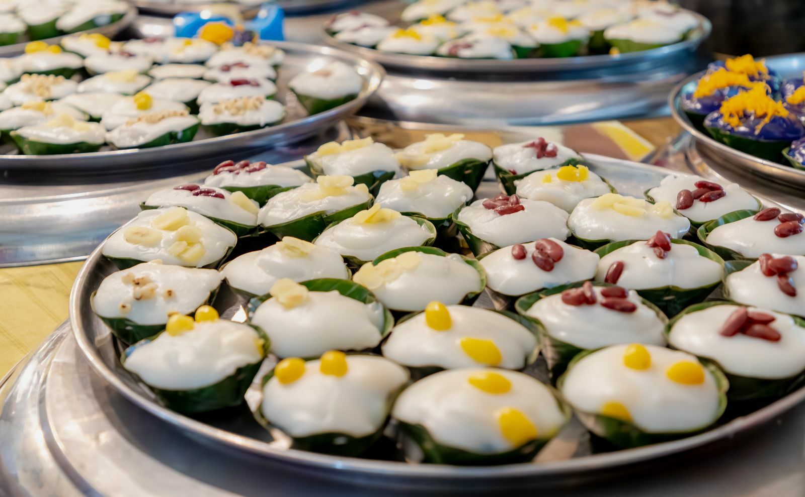 Thai desserts coconut