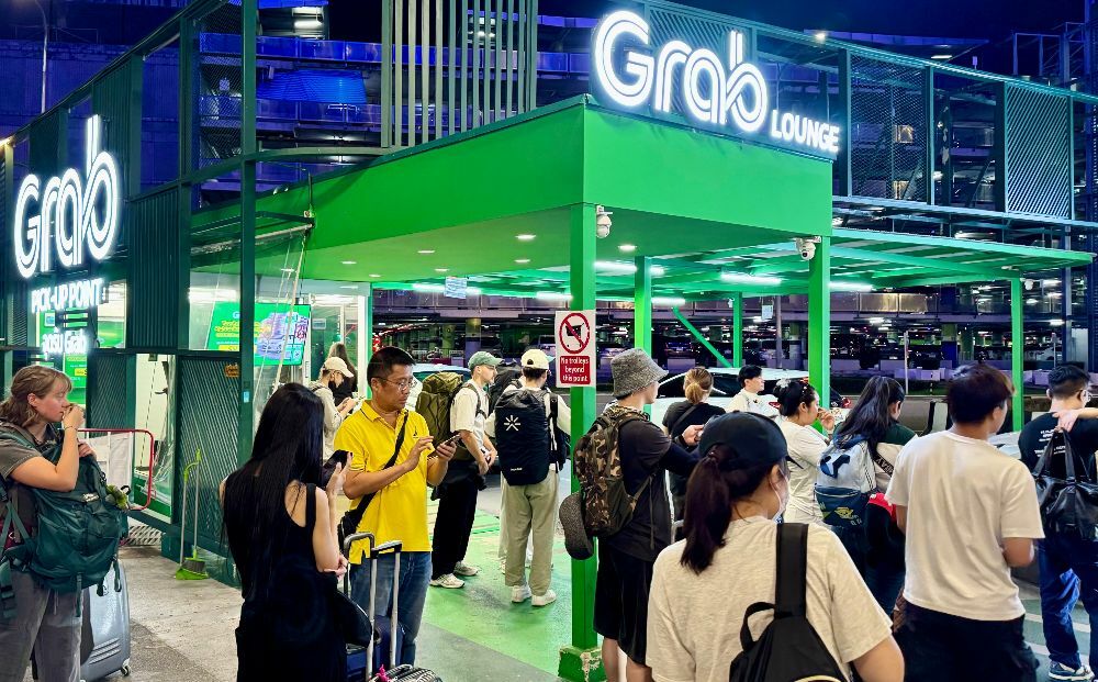 Grab at Bangkok Airport