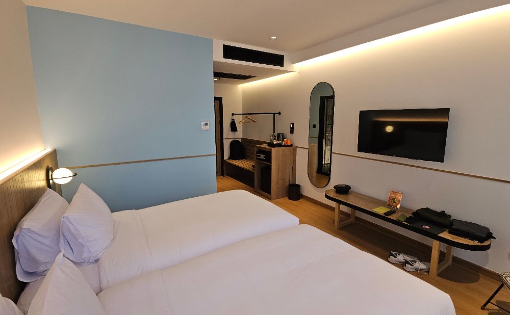 LubD Bangkok Chinatown hotel room 