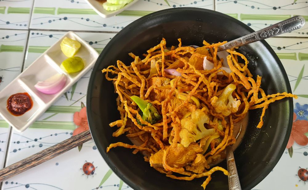 khao soi from Nuns Restaurant in Chiang Mai